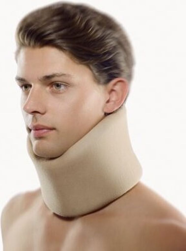 Bort Cervicalstütze anatomisch geformt blau>>>>Ausf.: Kinnhöhe 5,5 cm Gr. S