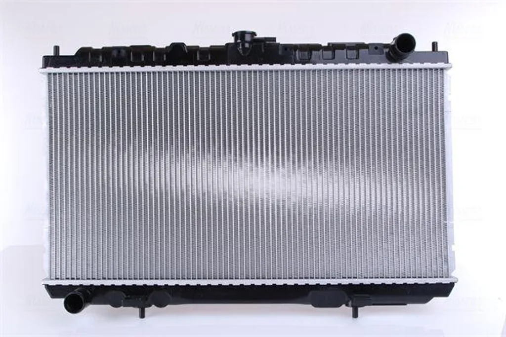 Évitez la surchauffe avec le radiateur moteur NISSENS 67349A Nissan