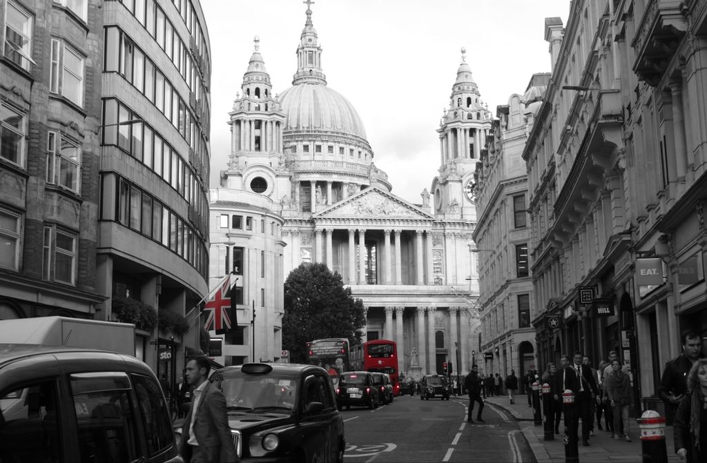 hansepuzzle 54643 - London Puzzle, 500 Teile, Reisen, 46,0 x 30,0cm mit hochwertiger Aufbewahrung, Kartonbox und wiederverschließbarem Beutel