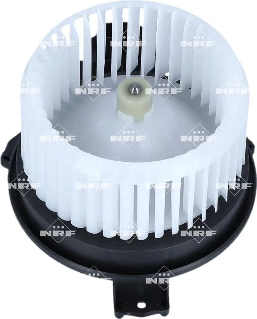 Plus de buée avec le ventilateur d'habitacle 12V NRF Toyota Hilux