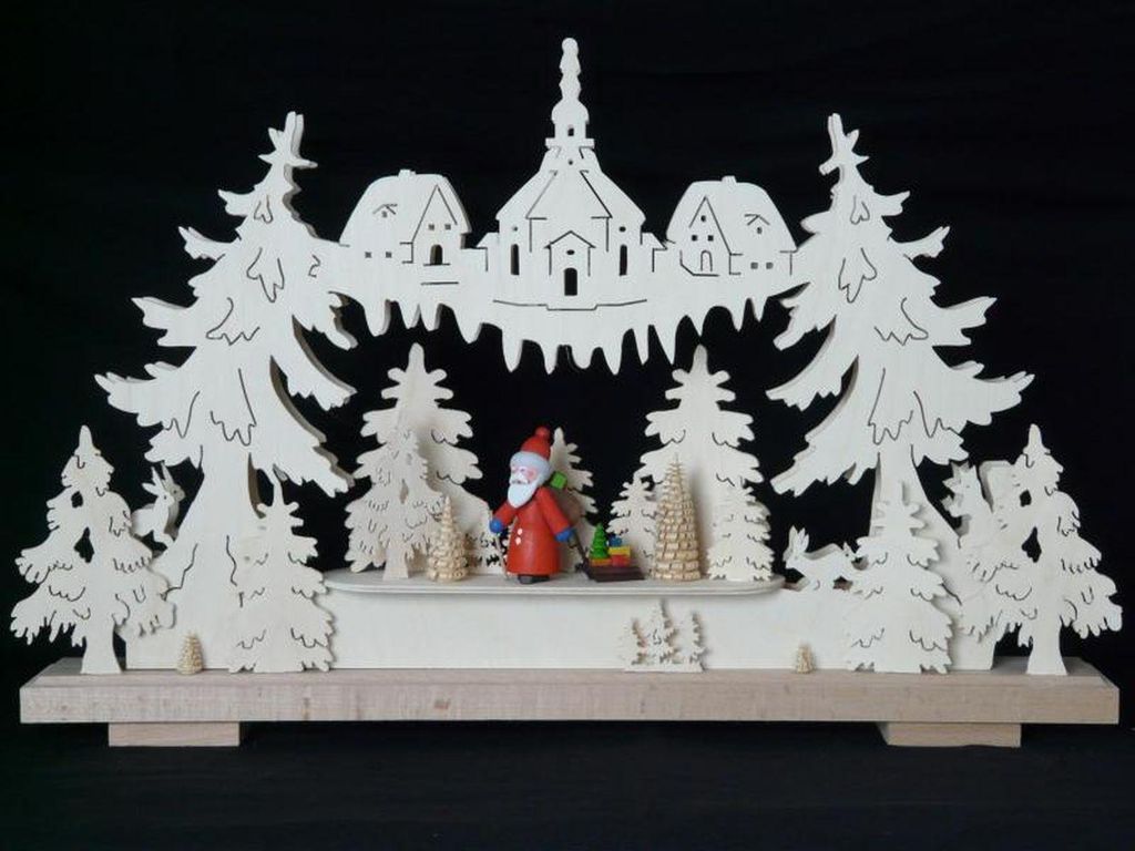 Schwibbogen mit Weihnachtsmann Seiffener Kirche und Beleuchtung BxHxT 44x32x7cm NEU