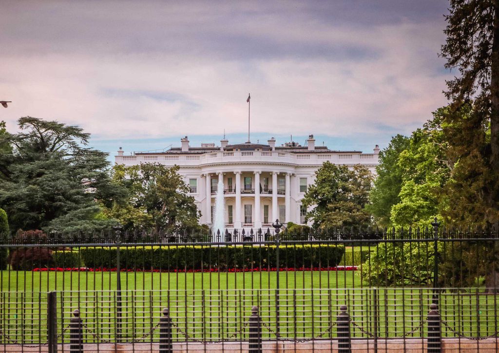 hansepuzzle 12554 - Das Weiße Haus Puzzle, 260 Teile, Gebäude, 41,0 x 28,0cm mit hochwertiger Aufbewahrung, Kartonbox & Beutel