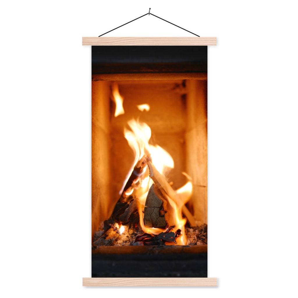 MuchoWow Textilposter Verbrennung von Holz in einem Kamin 60x120 cm mit holzfarbenen Rahmen - Holz