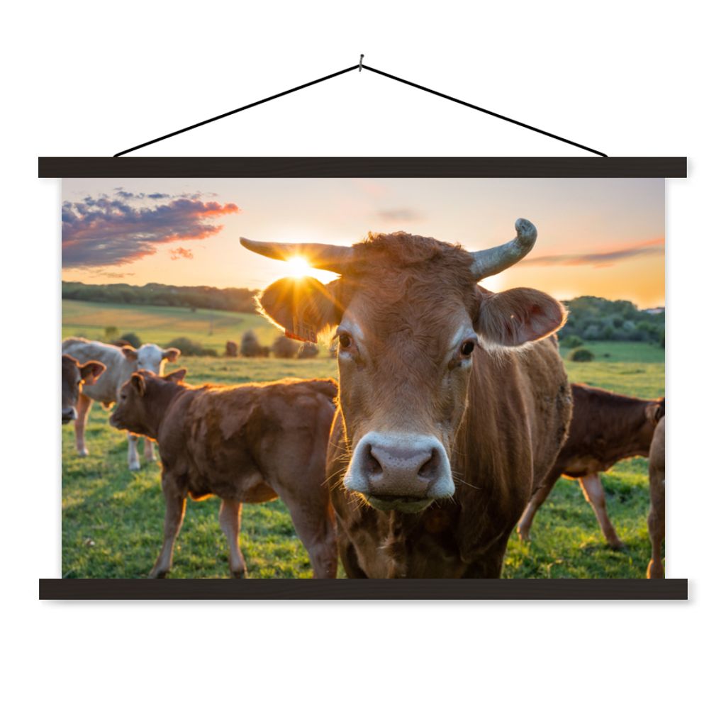 MuchoWow Textilposter Kühe - Sonne - Wiese - Landleben 60x40 cm mit schwarzem Rahmen - Hölzernes