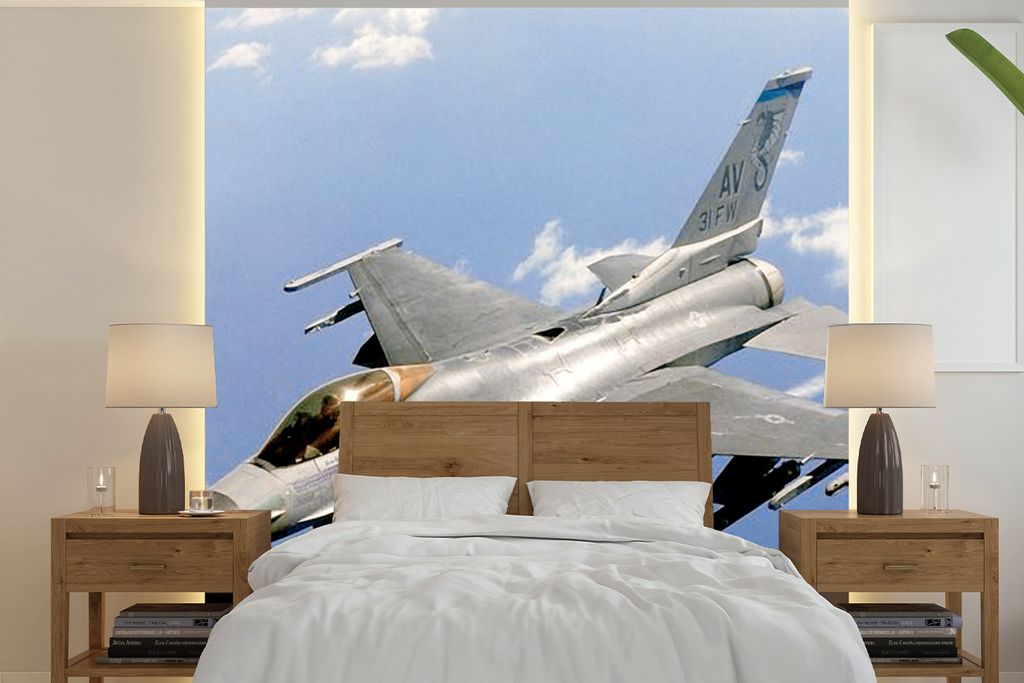 MuchoWow Fototapete für Wohnzimmer oder Schlafzimmer Wandtapete Vinyl Motivtapete Das Kampfflugzeug F-16 Fighting Falcon - 220x220 cm - Tapeten