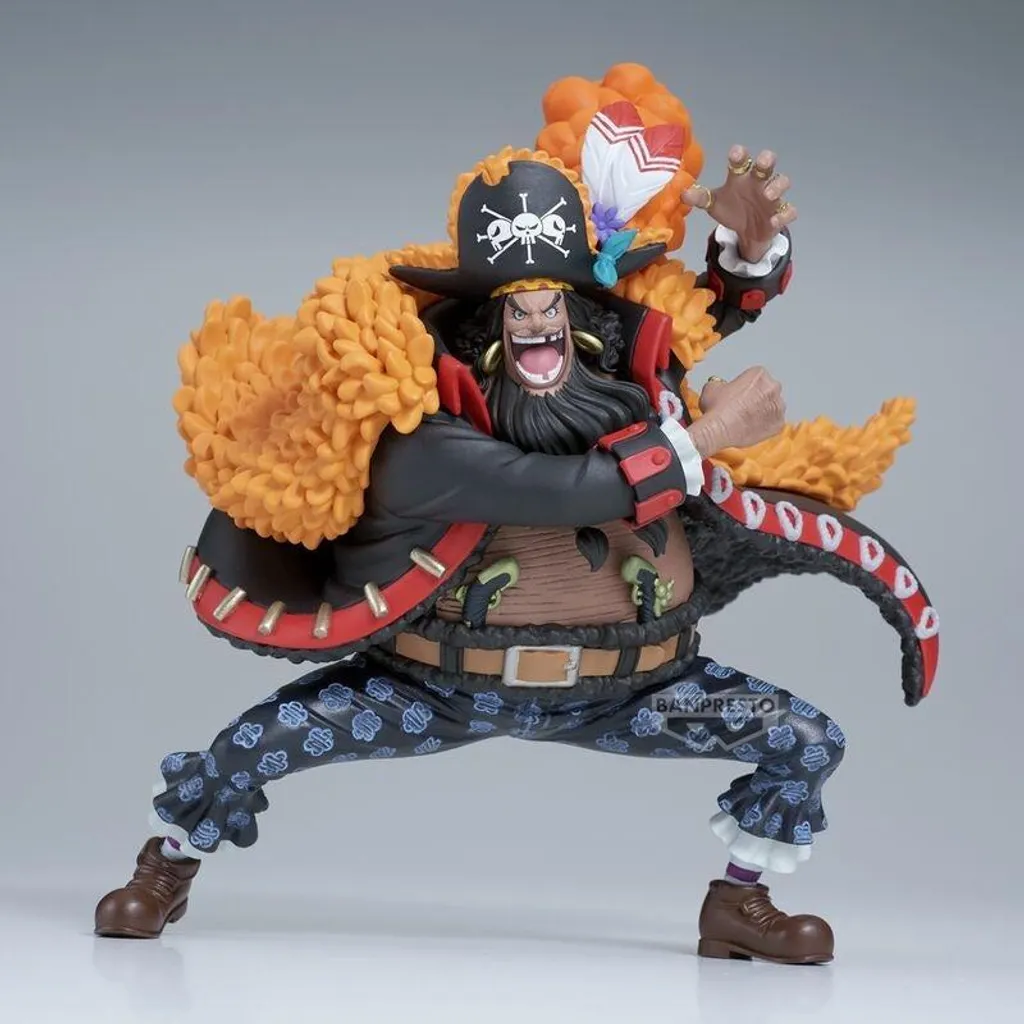 Figurine Barbe Noire One Piece 11 cm - Le Cadeau Idéal pour Fan Manga