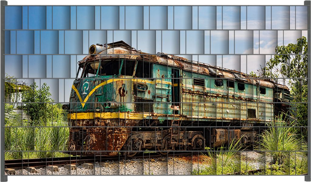 Wallario Zaunsichtschutz mit Motiv Alte verrostete Lokomotive auf einem Abstellgleis für Ein- und Doppelstabmatten Zäune in der Größe 250 x 14...