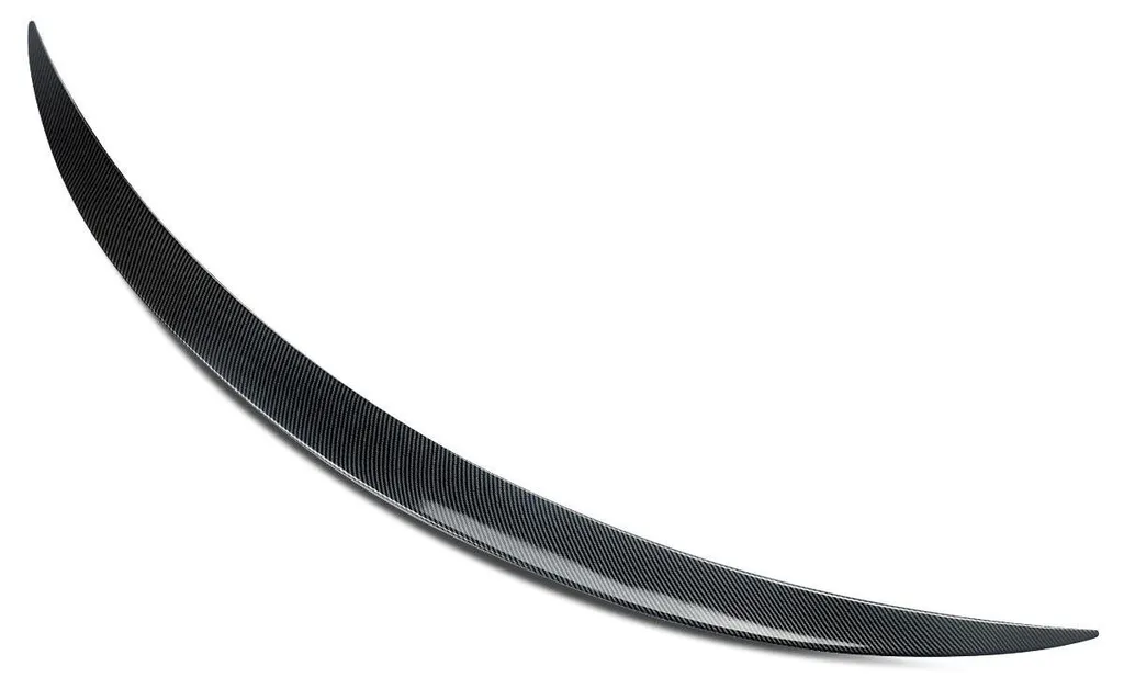 Spoiler Aérodynamique Look Carbone pour Tuning et Personnalisation Auto