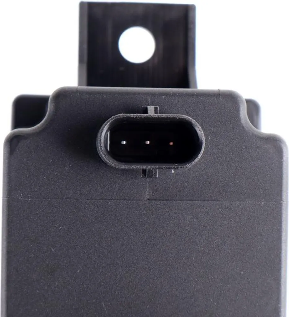 Module de régulation de tension robuste avec protection contre surchauffe