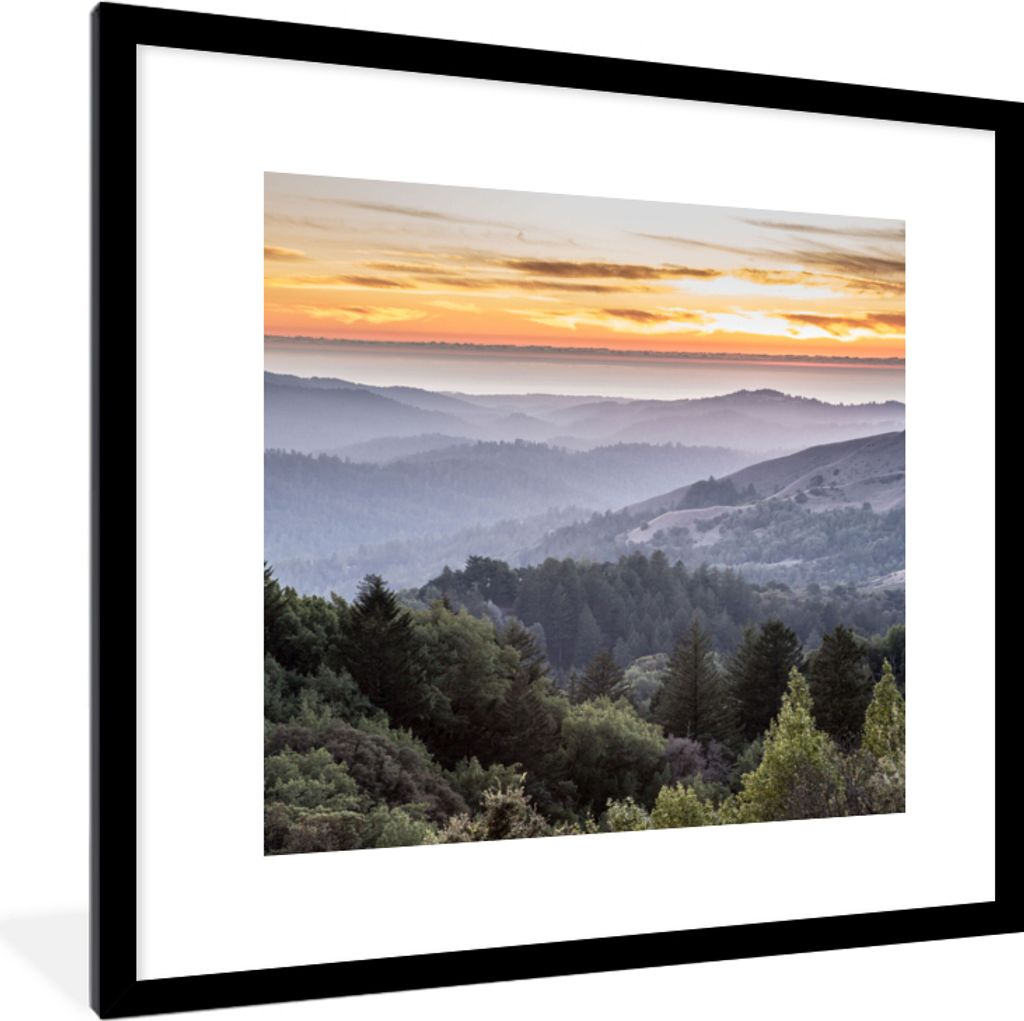 MuchoWow Gerahmtes Poster Berge - Sonne - Wald - Landschaft 40x40 cm - Poster mit Schwarzem Bilderrahmen Wandposter Rahmen Foto Bilder - Poster -...