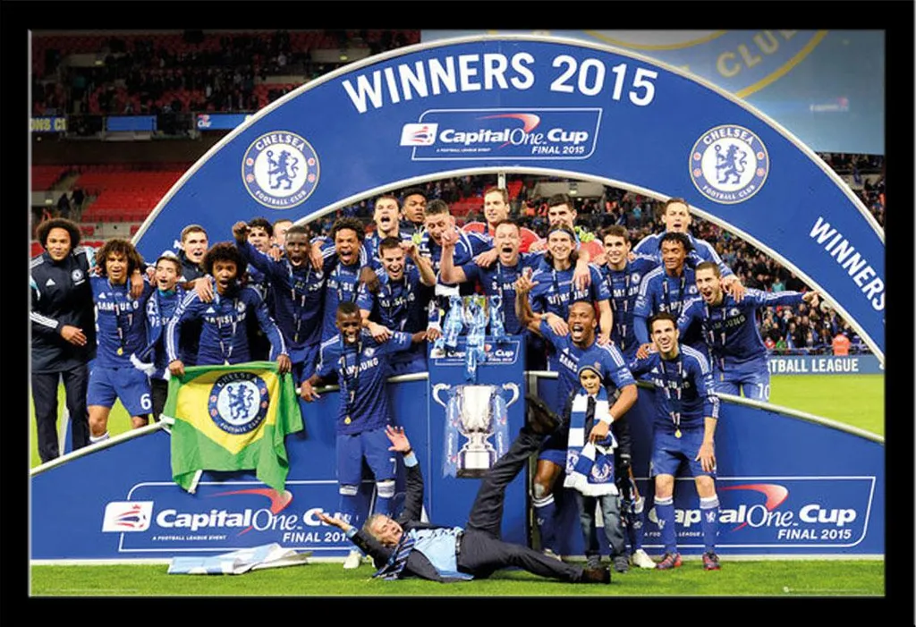 Affiche Chelsea Cup Winners avec Cadre Amovible Shinsuke en MDF Noir