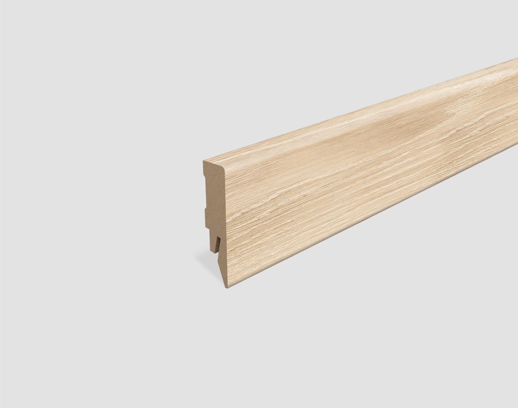 EGGER Sockelleiste L717 passend zu Fußboden Newport Eiche creme