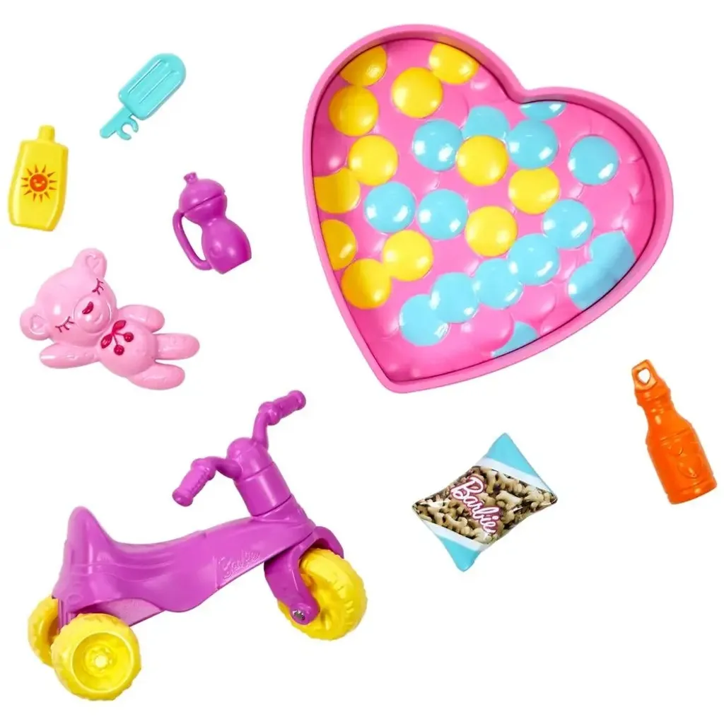 Château gonflable Barbie Skipper Babysitters coffret de jeu HHB67