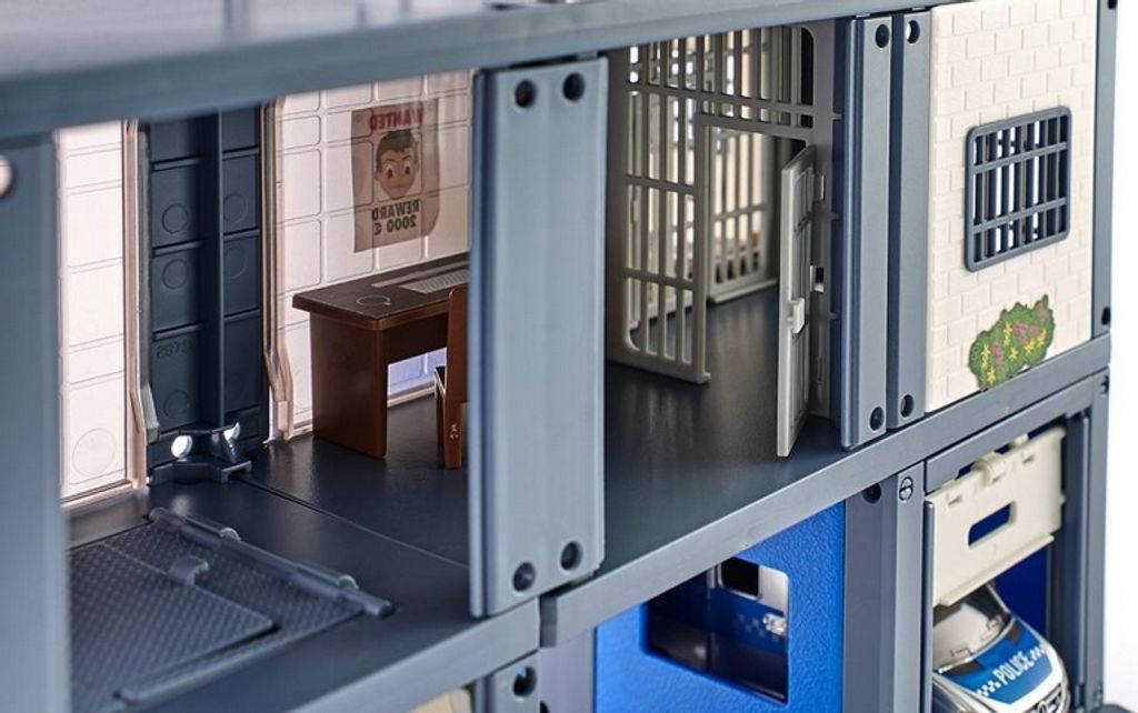 SIKU World - policajná stanica a vozidlo na prepravu koní Obrázok produktu 8