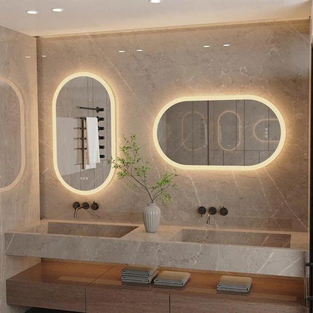 Miroir ovale anti-buée : fini la vapeur sur votre miroir LED 50 x 80 cm