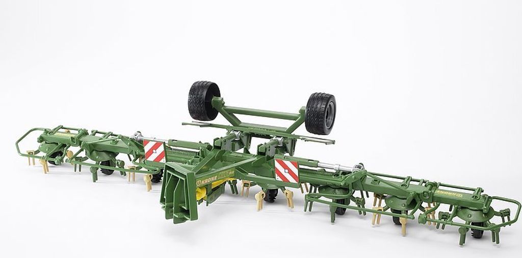 Bruder 02224 Krone Tedder KWT 8.82 Obrázok produktu 8
