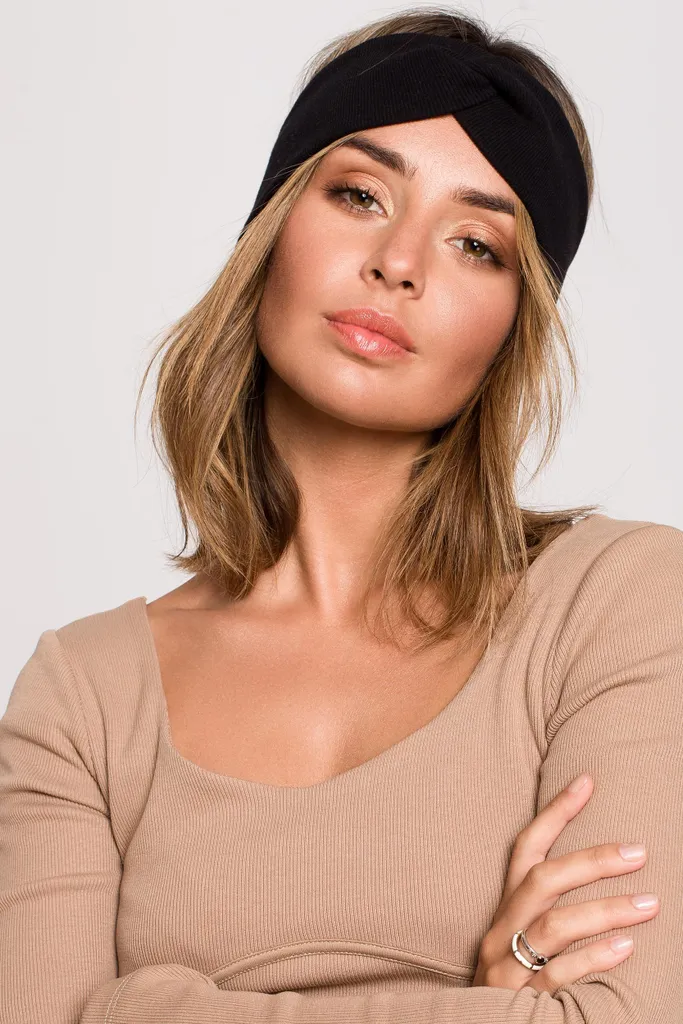 BeWear Eulalia B216: La Fascia per Capelli Nera che adorerai indossare