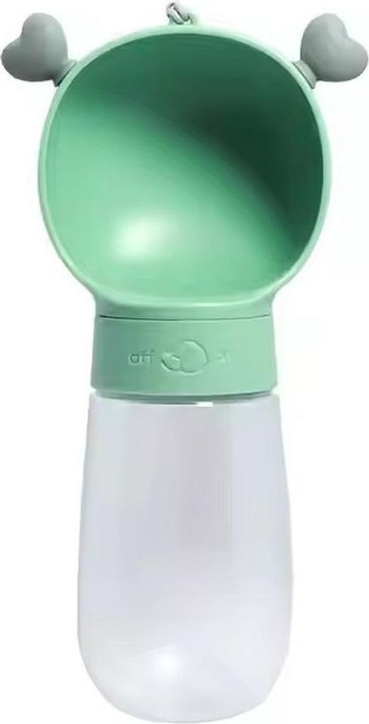 Grüne Hundetrinkflasche auslaufsicher mit integriertem Napf, großes Fassungsvermögen für unterwegs