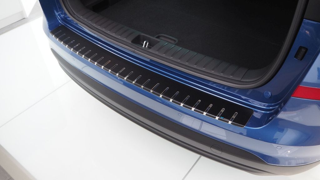 Schutzleiste für die Kofferraumkante Hyundai Tucson 2019-2020 (nach Facelift, Carbon)