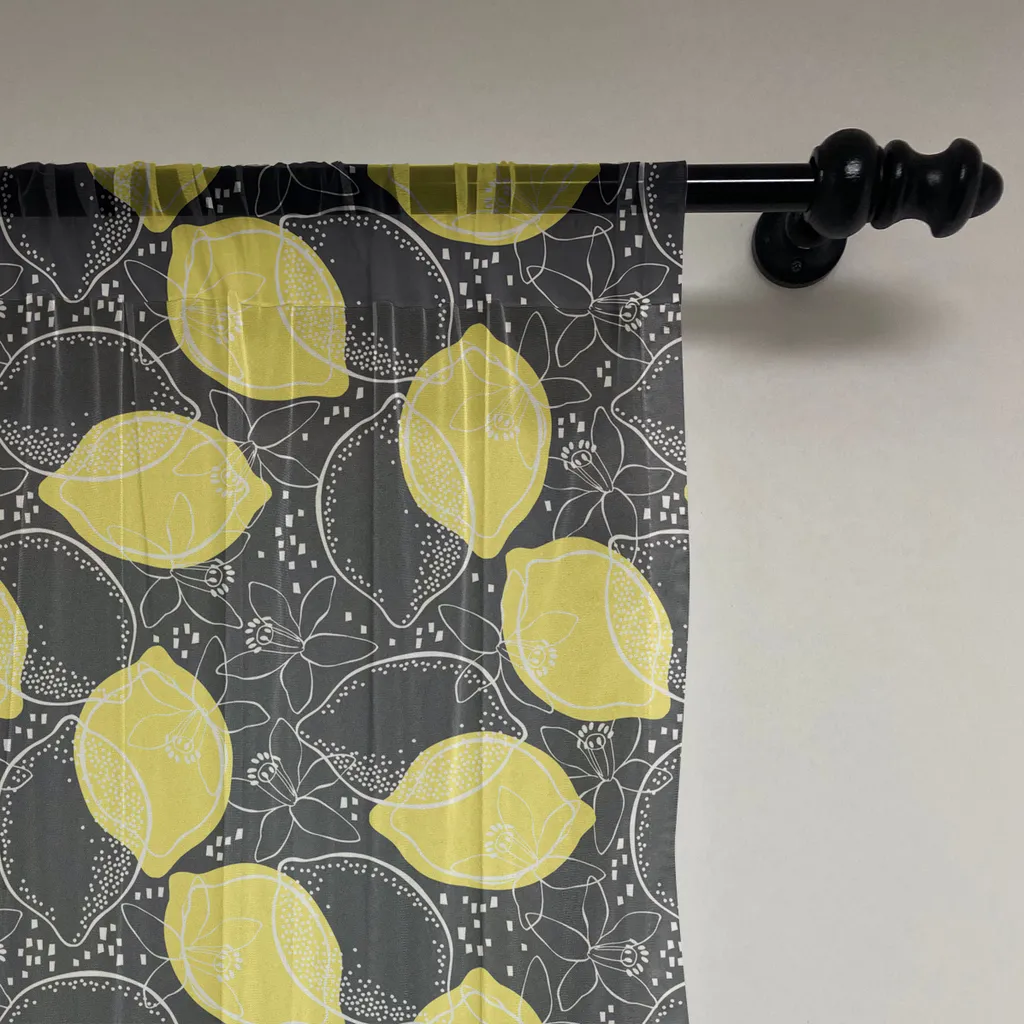 ABAKUHAUS Arazzo con frutta, Disegni artistici di limoni e fiori Illustrazione, Arazzo in raso setoso per soggiorno e camera da letto, 240 cm x 274 cm, Grigio antracite Giallo - 2