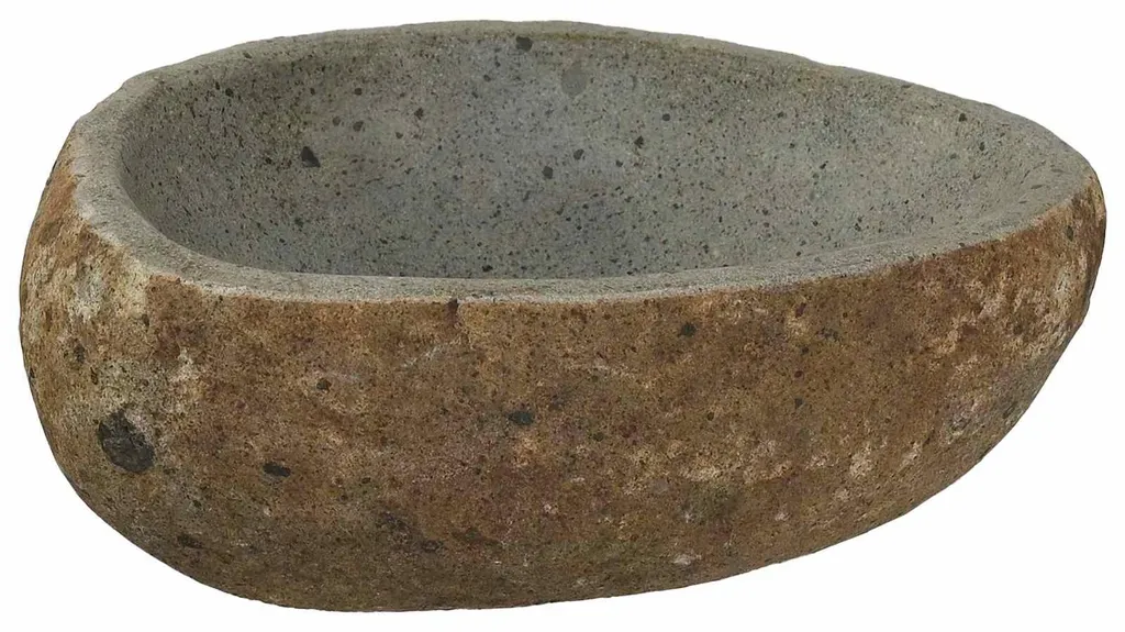 Petit lavabo en pierre naturelle gris clair idéal pour petit espace d'eau