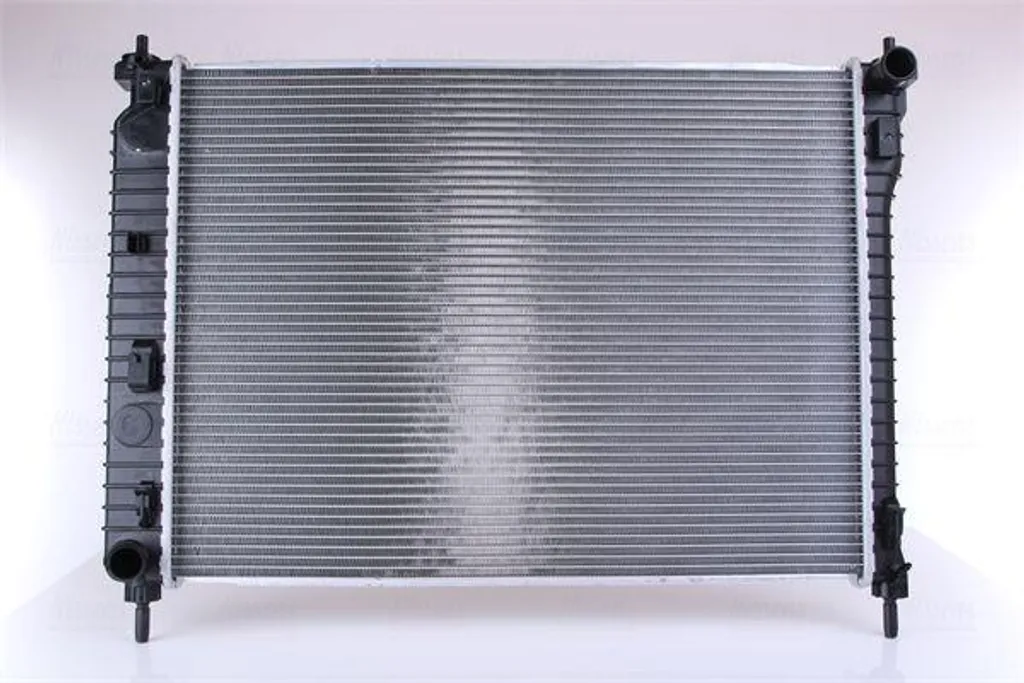 Radiateur de refroidissement moteur 20777047 pour SUV Antara Captiva