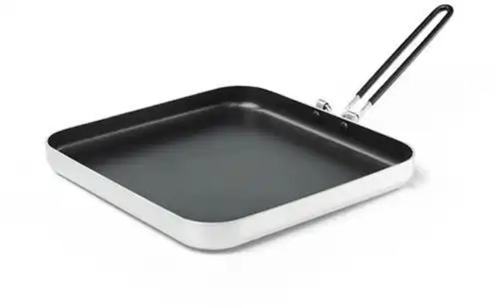 Poêle carrée 10 pouces GSI Outdoors pour cuisine en van et camping-car