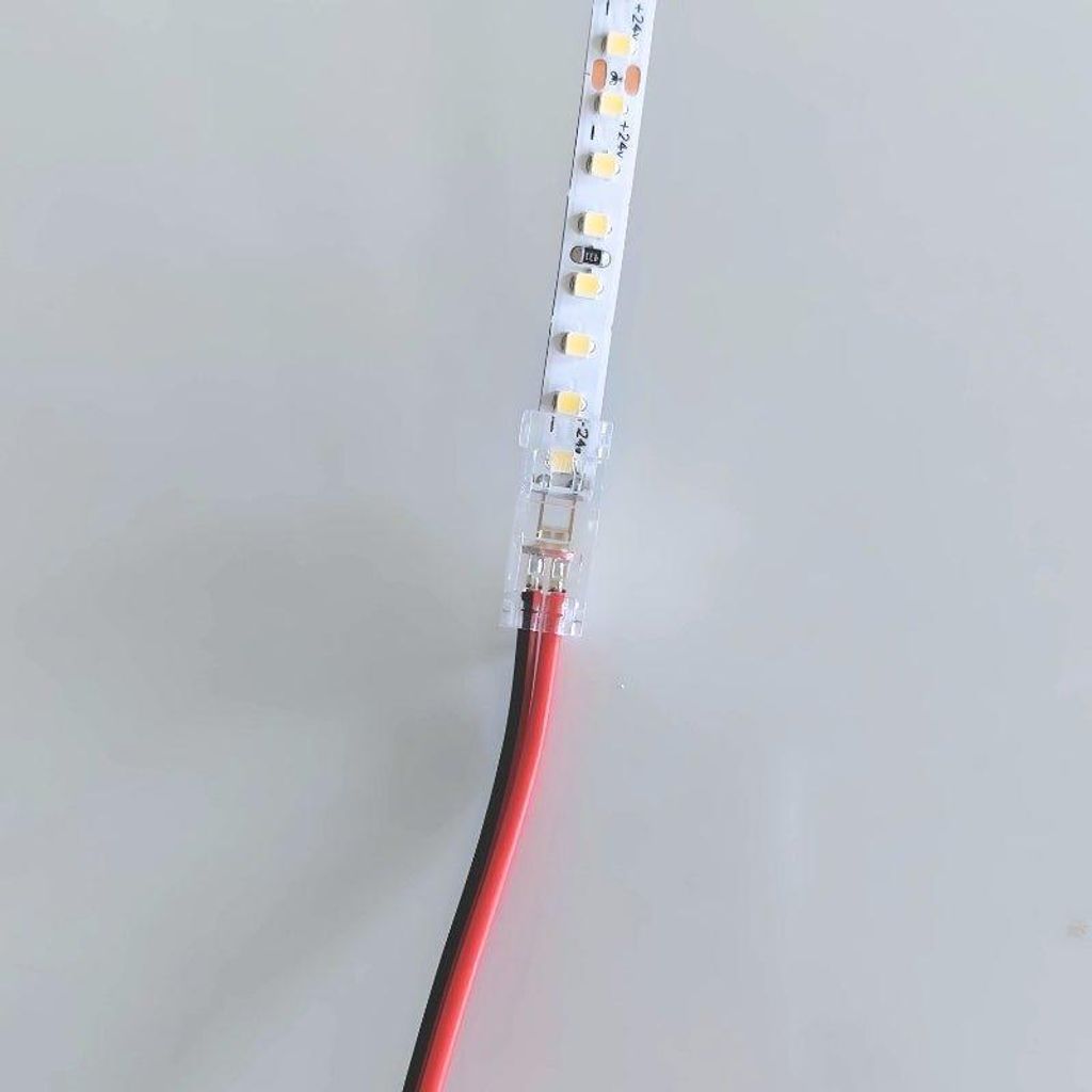 Einfacher Steckverbinder für 5mm-Band IP20