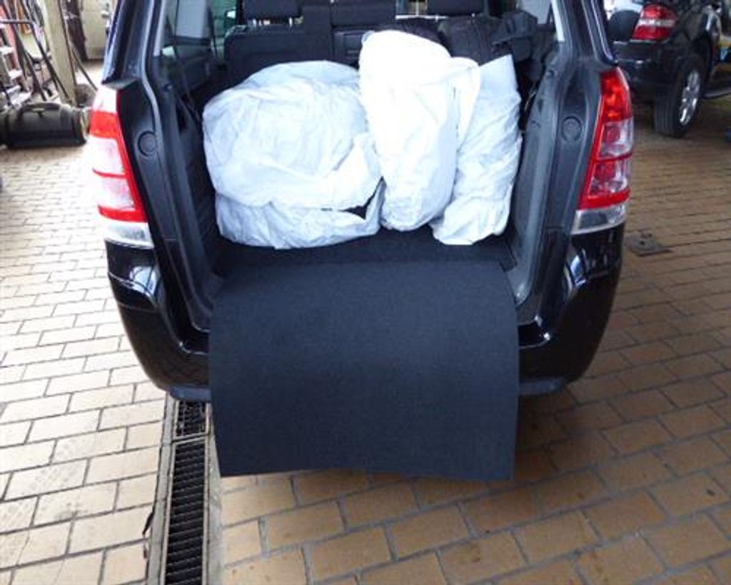Kofferraummatte Wendematte mit Ladekantenschutz passend für Opel Zafira B 05-14