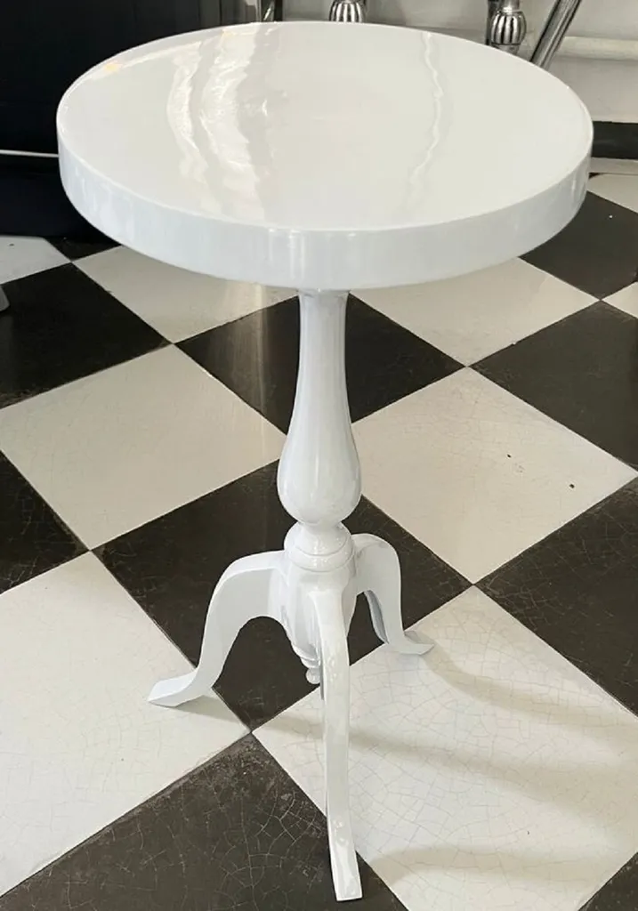 Casa Padrino Table d'Appoint Blanc Ø 28 x H. 60 cm en Aluminium de Luxe