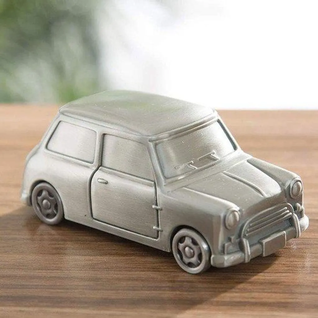 Tirelire décorative en métal voiture ancienne pour économiser avec style