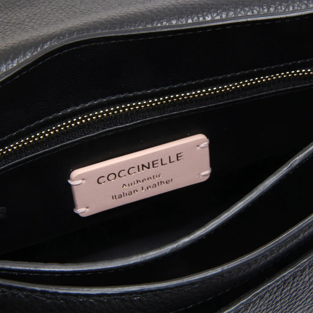 Petit sac cuir Coccinelle E1SSL180101 idéal pour vos sorties chic - 7