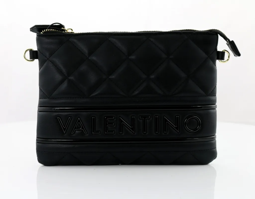 Valentino ADA Nero VBE51O528: La Pochette Must-Have per i tuoi Eventi