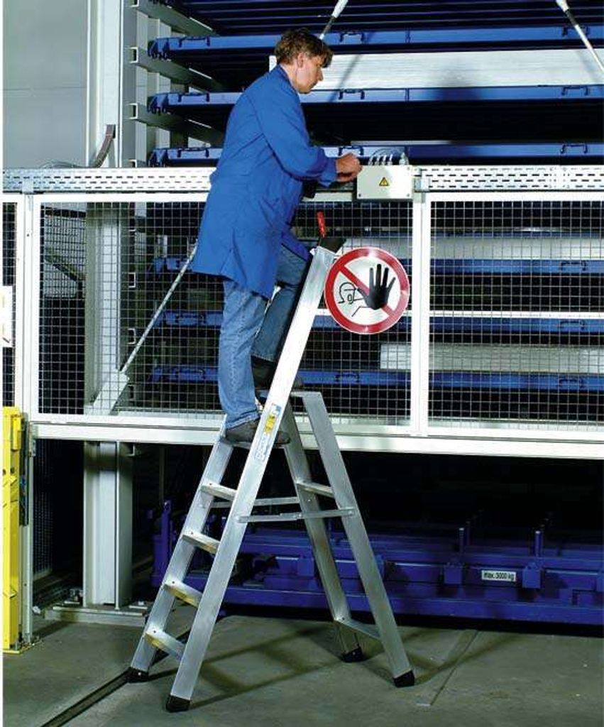 ZARGES Seventec S - LM-Stufen-Stehleiter 6 Stufen 40336