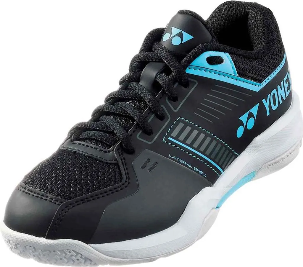 Évitez les Glissades avec Yonex PC-Strider Flow Noir 34 - Grip Optimal