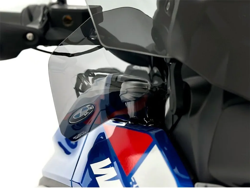 Déflecteurs latéraux WRS BMW R 1300 GS pour Réduire le Vent et le Bruit 2024