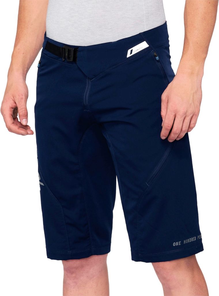 Airmatic Shorts - navy - 30" - S