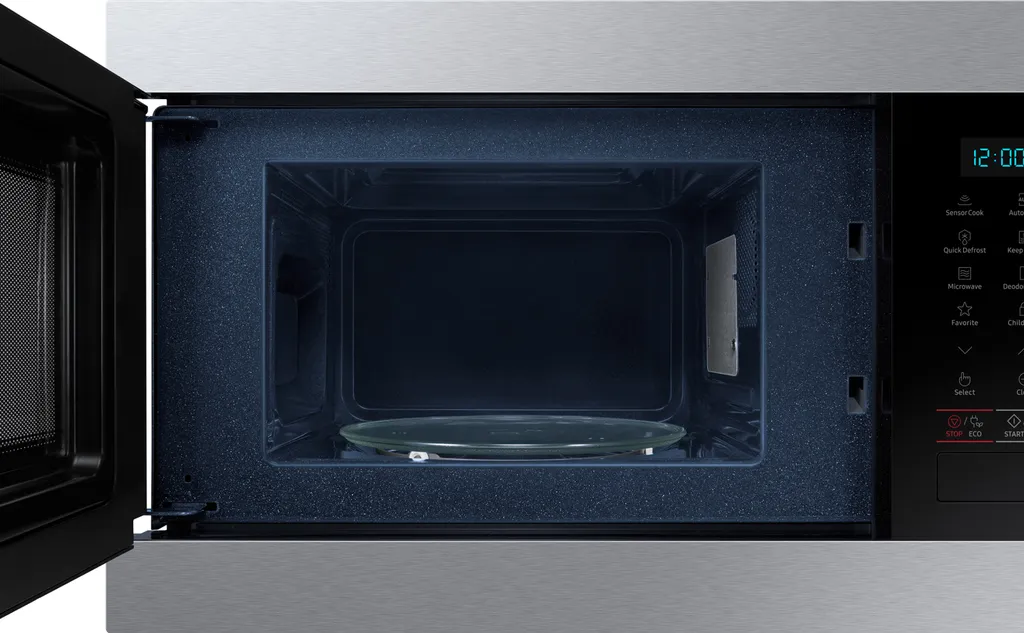 Micro-ondes encastrable 22 litres pour réchauffer et décongeler