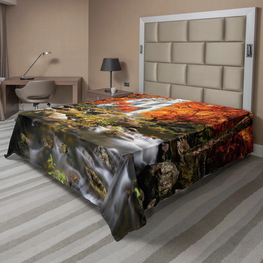 Grand drap de lit décoratif Forêt d'Automne et Cascade 275 x 260 cm