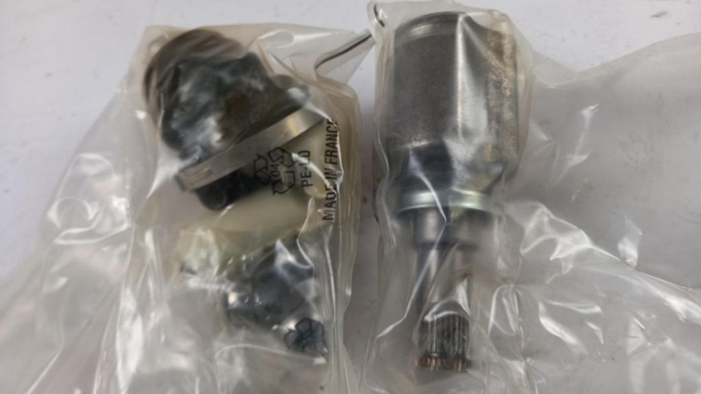 Original OE MITSUBISHI Antriebswelle Gelenksatz 3815A014