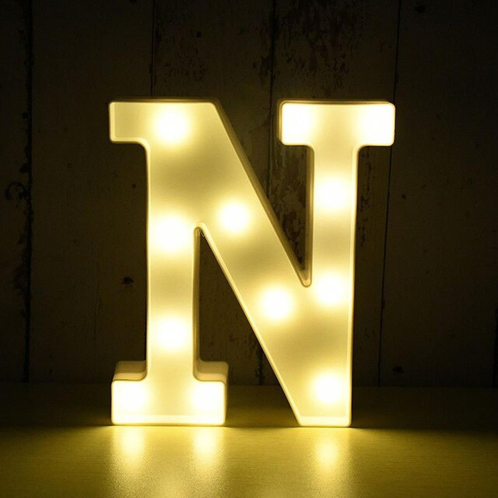 Lettre lumineuse LED 3D, 22 cm lettre N Image du produit 