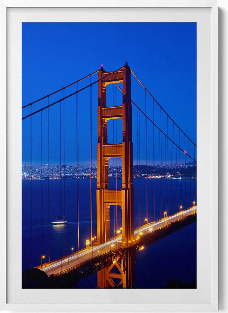 Blick auf die Golden Gate Bridge– Wandbild mit Rahmen – Gerahmtes Bild – Wanddekoration – 70x100 cm – Weiß Rahmen