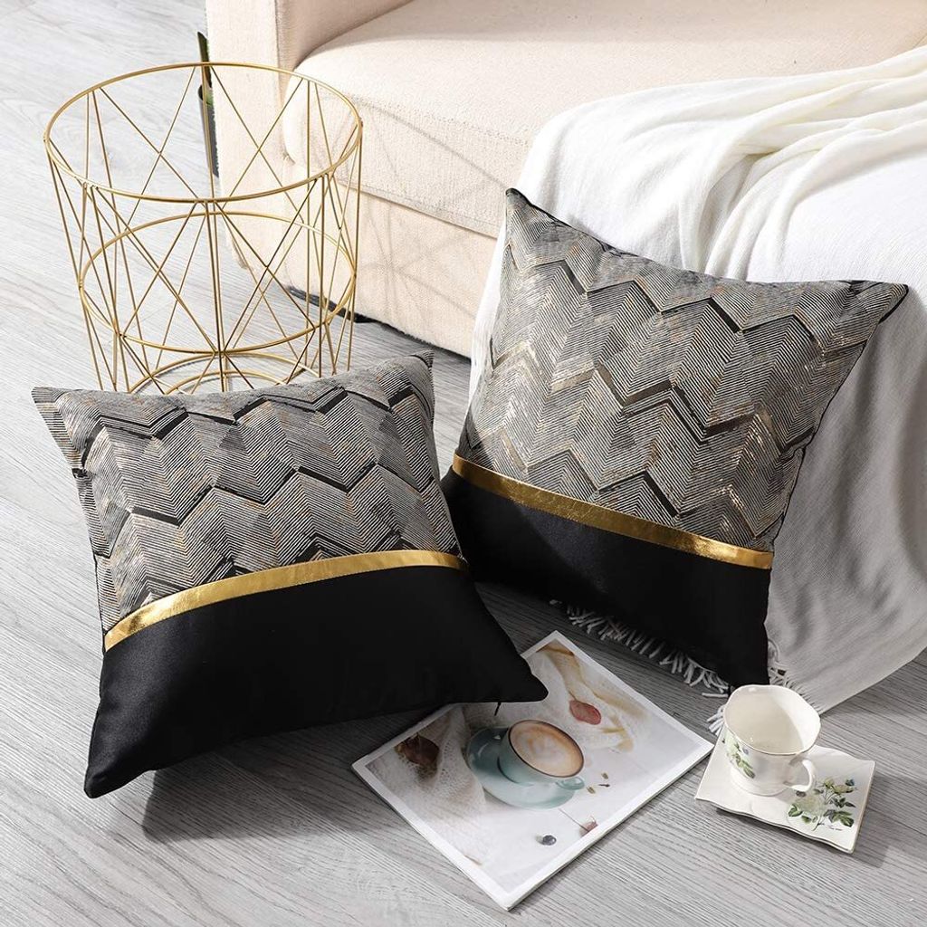 4 Dekorative Kissenbezüge – 55,9 X 55,9 Cm, Gestreift In Schwarz-weiß & Gold, Modern