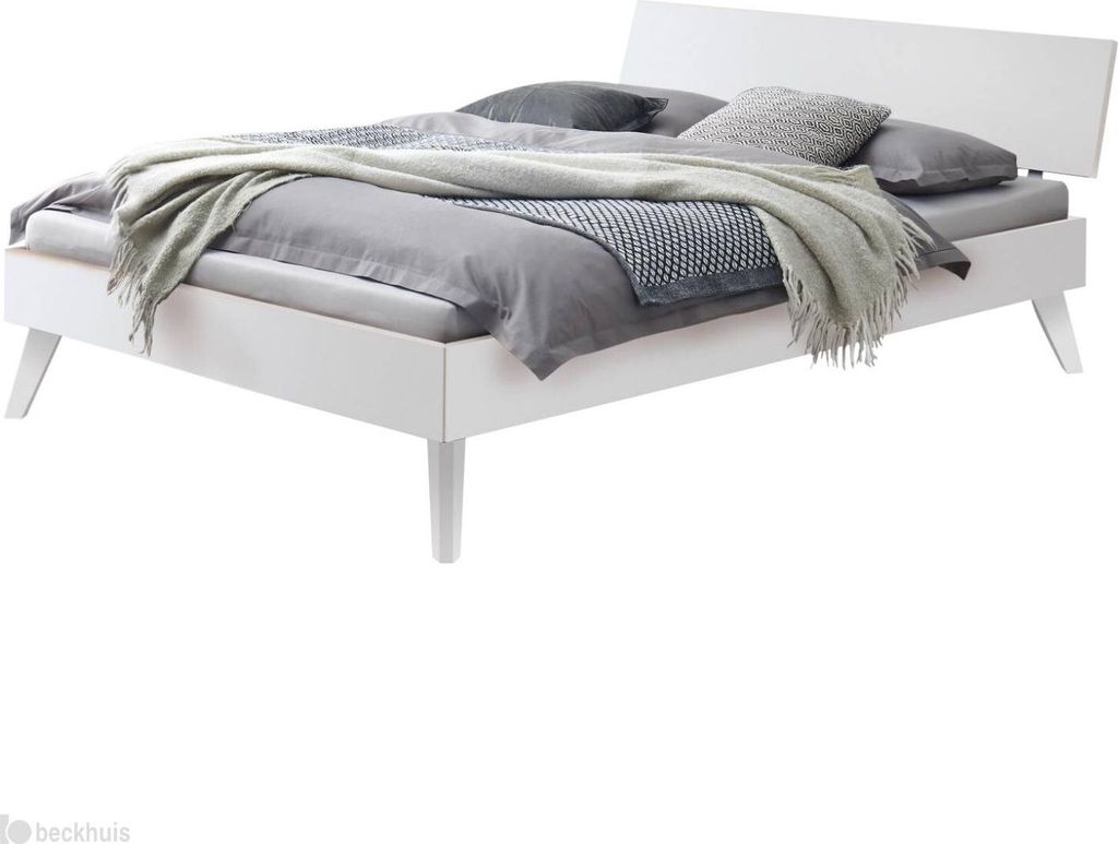 Hasena Trento 16 Ancona Bettgestell Massivholzbett