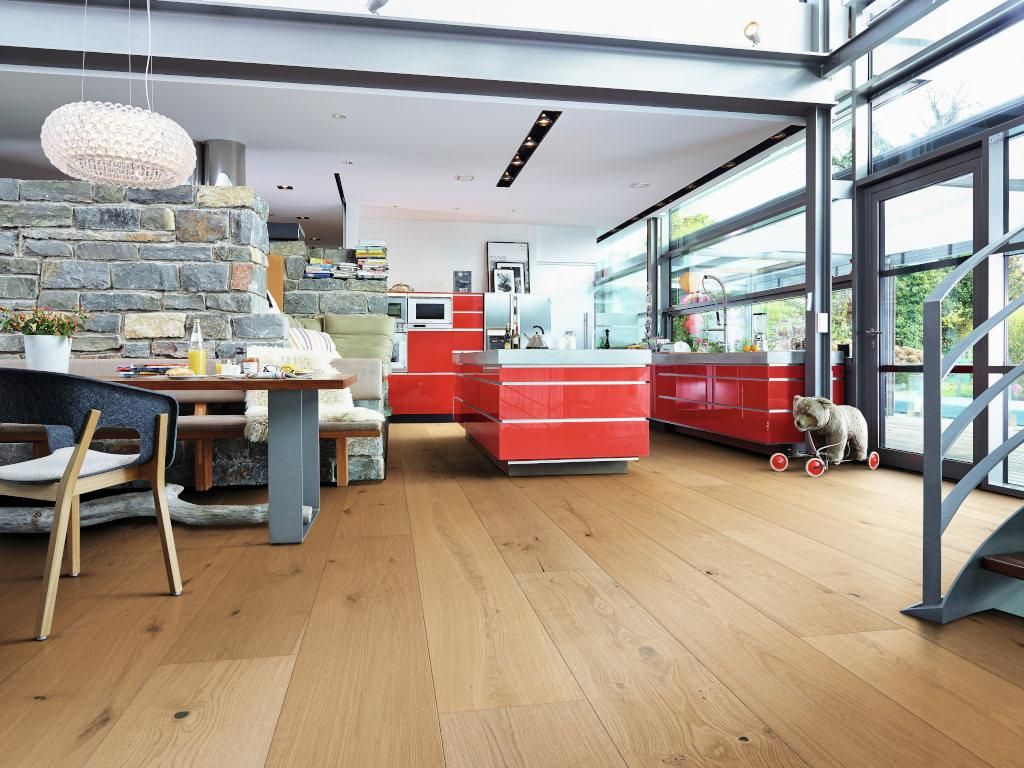 Meister | 2,376 m² | Eiche Karamell 270 mm Lindura HD 400 Parkettboden, Landhausdiele Gebürstet, XXL Format 2 60 m, Klicksystem Masterclic Plus, ...