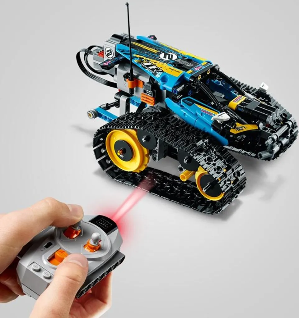 LEGO Technic 42095 Le Bolide Cascadeur Télécommandé motorisé Power Functions - 9