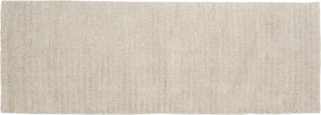 Aménagez votre entrée avec le tapis Milton gris clair de 200x72cm chic
