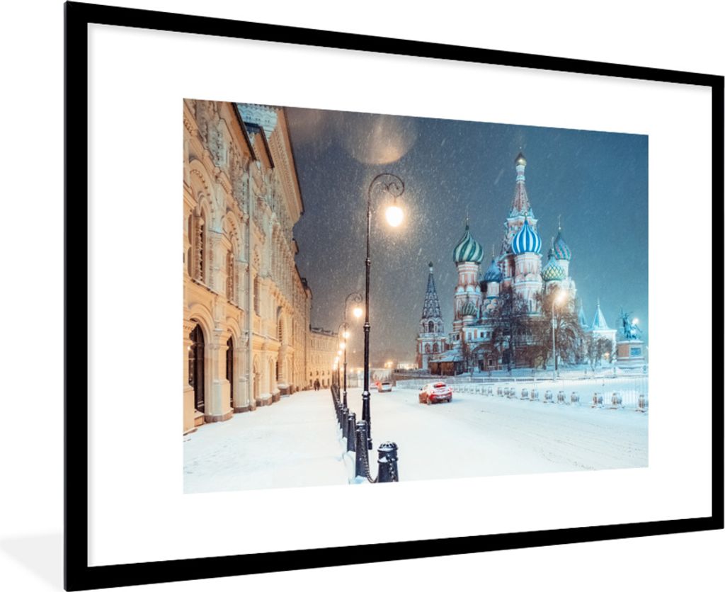 MuchoWow MuchoWow Gerahmtes Poster Schneesturm in Moskau 90x60 cm - Poster mit zchwarzem Bilderrahmen - Wanddekoration - Fotos