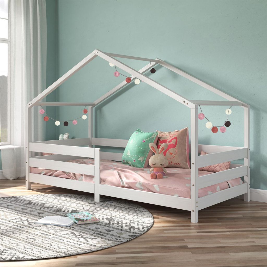 Hausbett RENA aus massiver Kiefer in weiß, schönes Produktbild 3