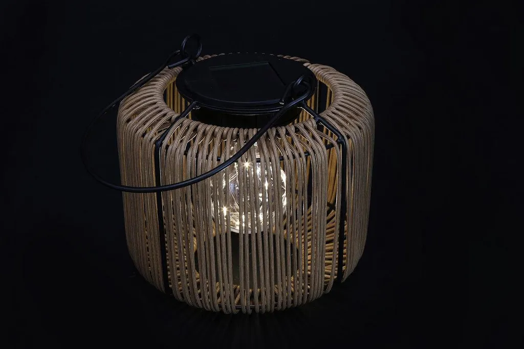 Lampe de jardin LED solaire Countryfield plastique noir haute qualité